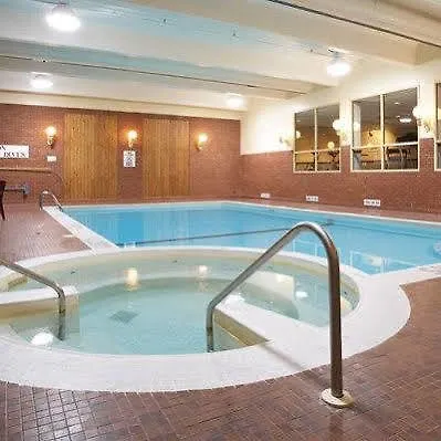Doubletree By Hilton Toronto Airport, On Hotel
