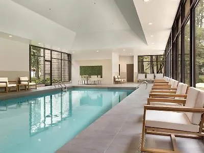 Doubletree By Hilton Toronto Airport, On Hotel